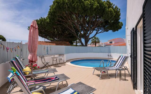 A010 Moderno Apartment (881B VDL) (Oceano)