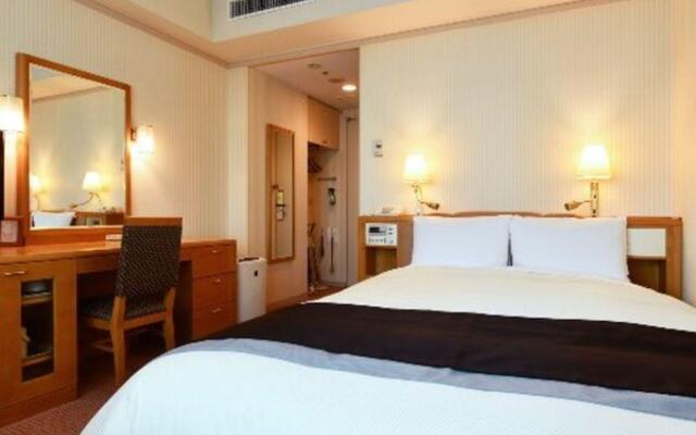 The Crest Hotel Kashiwa