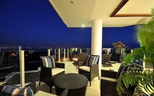 Amura 202 Alamar - 2 Br Apts