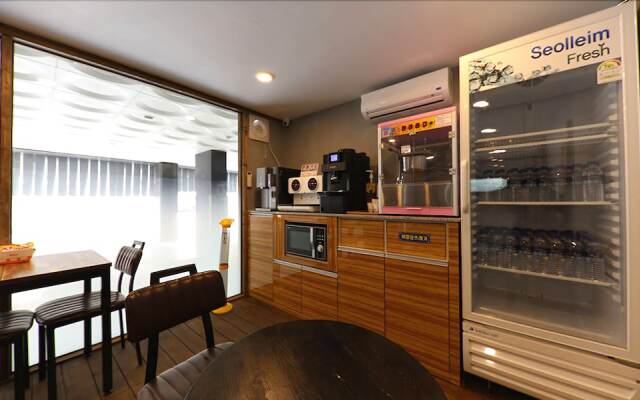 Cheongju Tomato Hotel