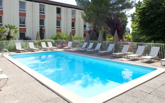 Novotel Aix en Provence Beaumanoir Les 3 Sautets