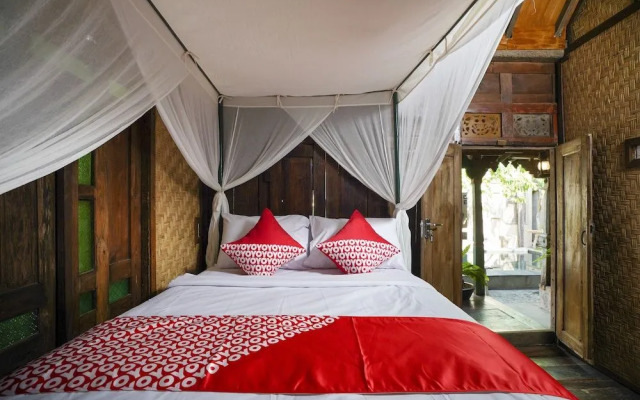 Oyo 2523 Kayu Beach Villa