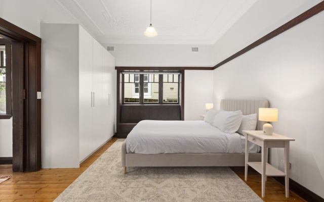 Relaxing Stay Near Fairlight's Scenic Spots – Guest Rooms – Sydney