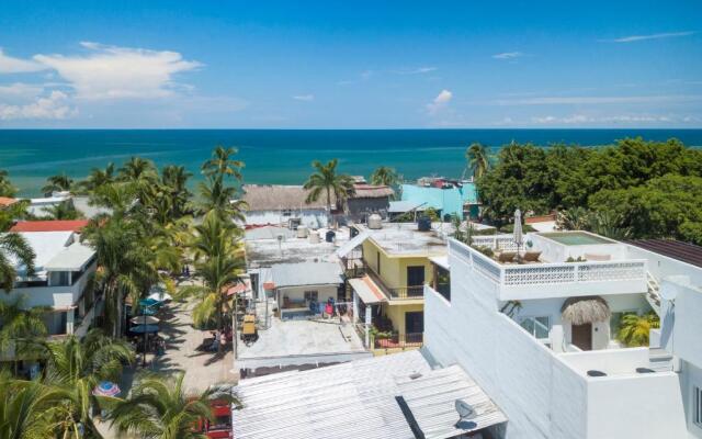 El 55 Sayulita Stylish couple getaway rooftop pool