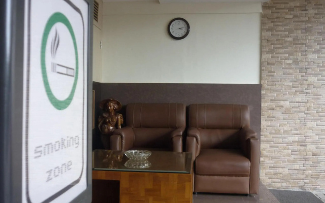 ZEN Rooms Benhil Tondano – Lobby – Jakarta