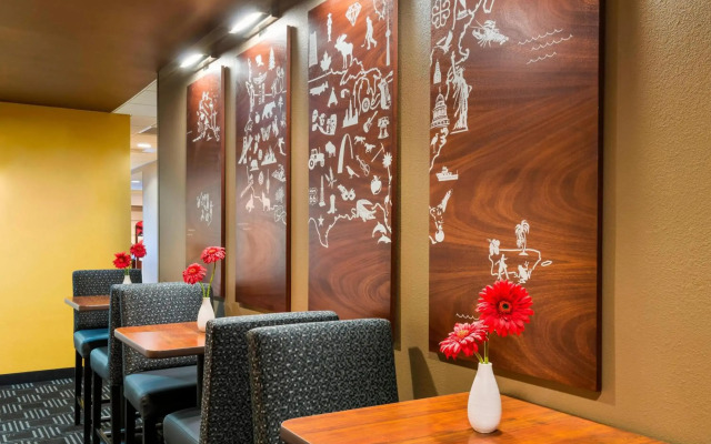 TownePlace Suites by Marriott Pensacola