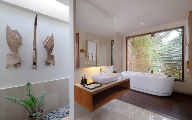 Puri Sebali Resort