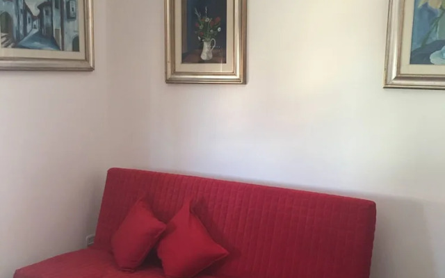 Inviting 2-bed Apartment in Roma