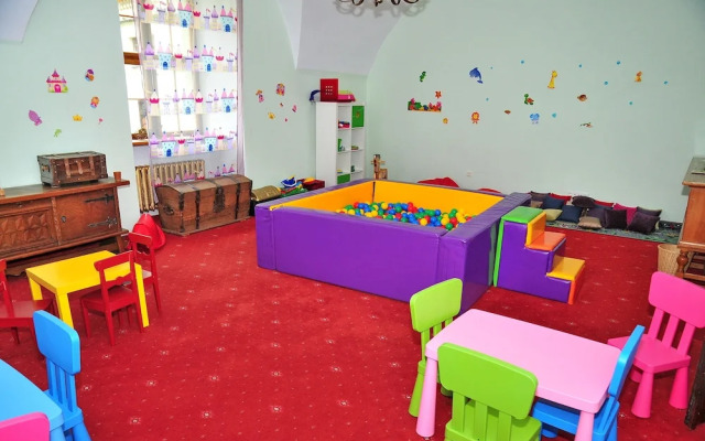 Podzamcze - Schlosspension