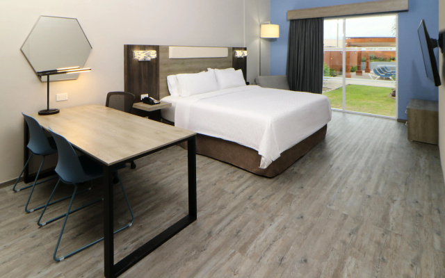 Holiday Inn Express Manzanillo by IHG