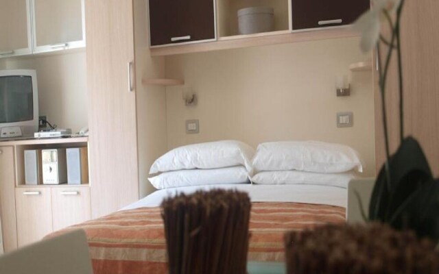 Quiet Apartment with Balcony near Riccione