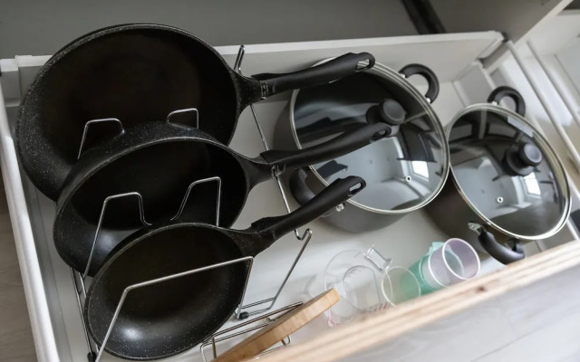 ONE WORLD Sakaisuji Hommachi