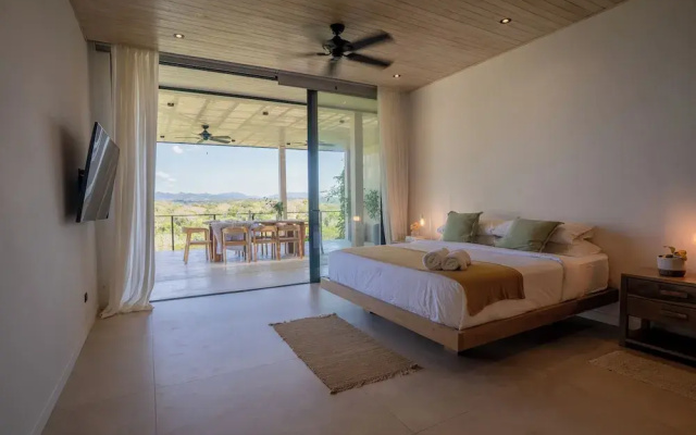 Casita Niaku by Wynwood House