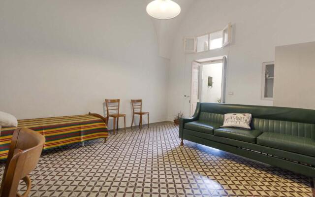 Casa Gege' by BarbarHouse