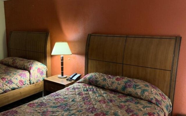 OYO Hotel Memphis Oakville