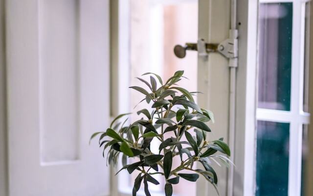 Luan Old Town apartment by DuHomes