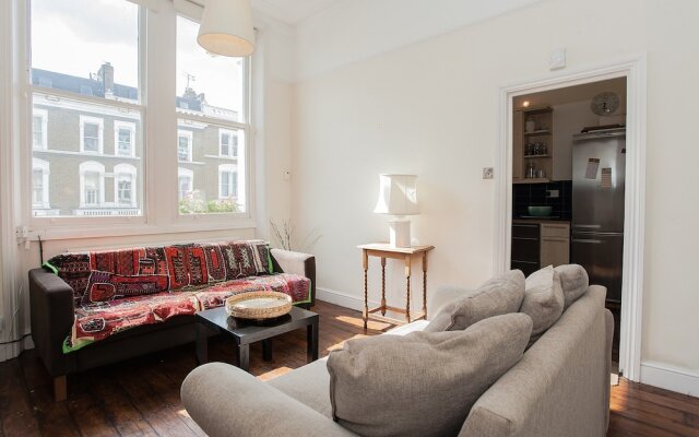 West Kensington 1 Bedroom Flat