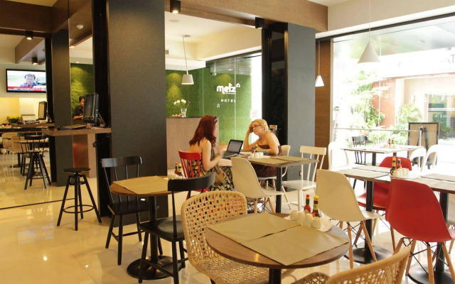 Metz Pratunam Hotel