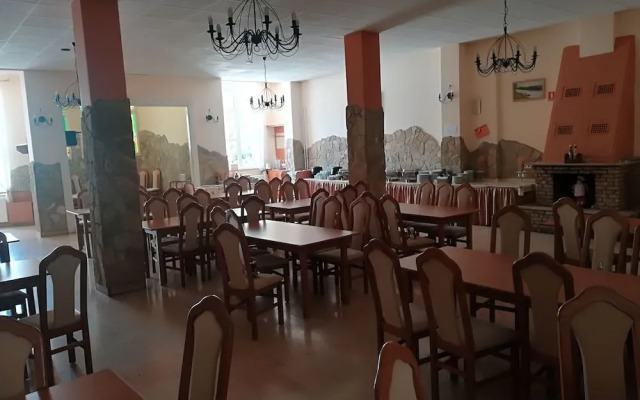Baranya Hotel