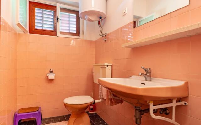 Sea View Apartment With Terrase Vl