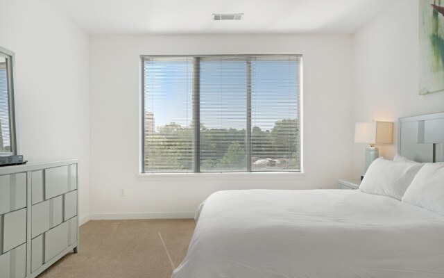Global Luxury Suites at Downtown Stamford
