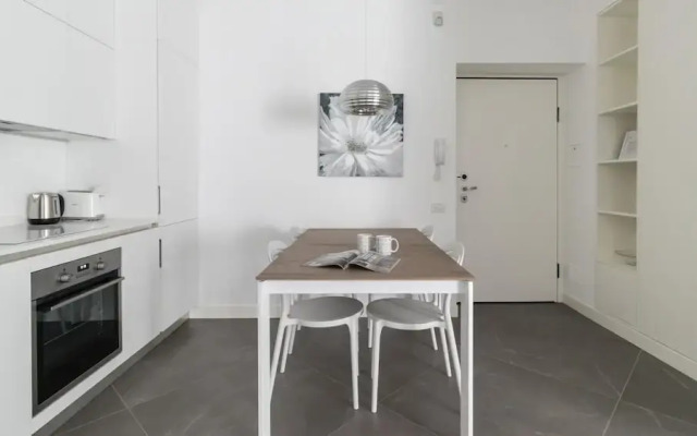 Vincenzo Monti 29 B