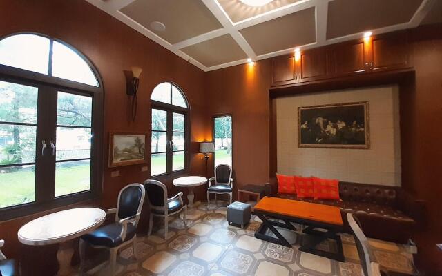 Puli story house