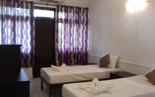 Candolim Hideout Resort