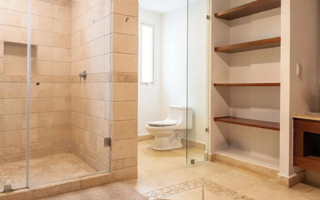 Apartamento Espacioso con Vista al Mar