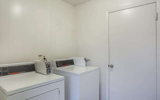 Motel 6 Wenatchee, WA