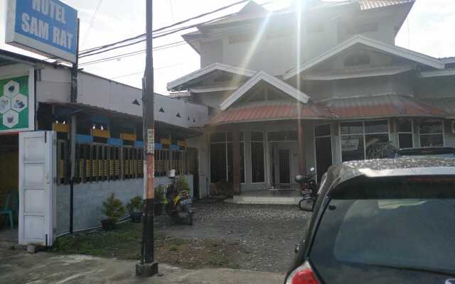 Hotel Samrat Palu