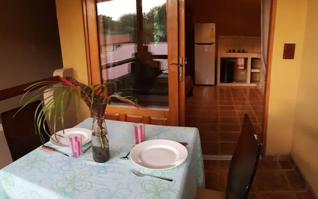 Aguacate Flat Santa Teresa