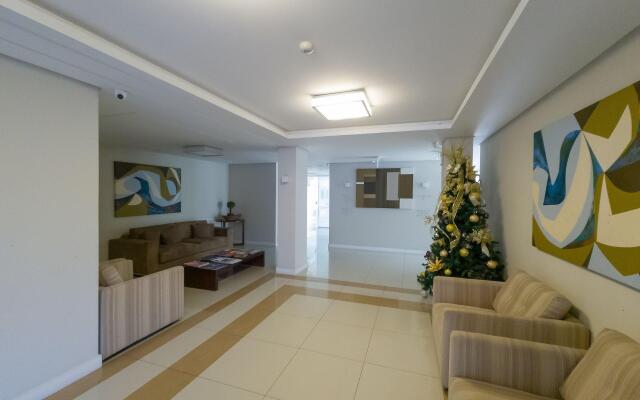 Belo apto c/ churrasqueira a 700m da praia BDJ0105