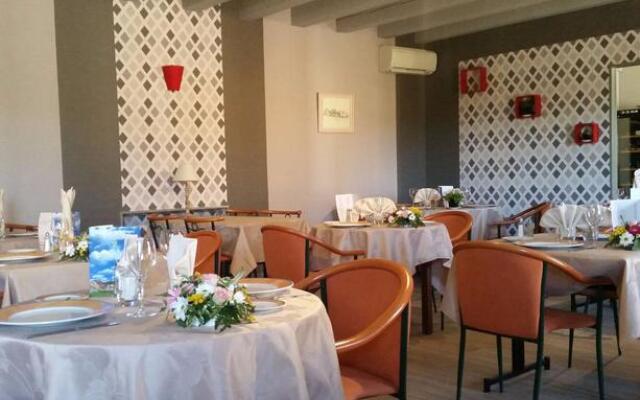 Hotel A Jayac - Logis Hotels