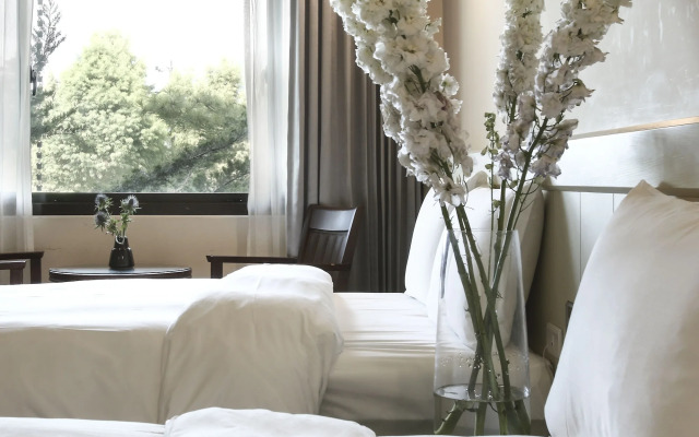Yo Shen Jing Resort