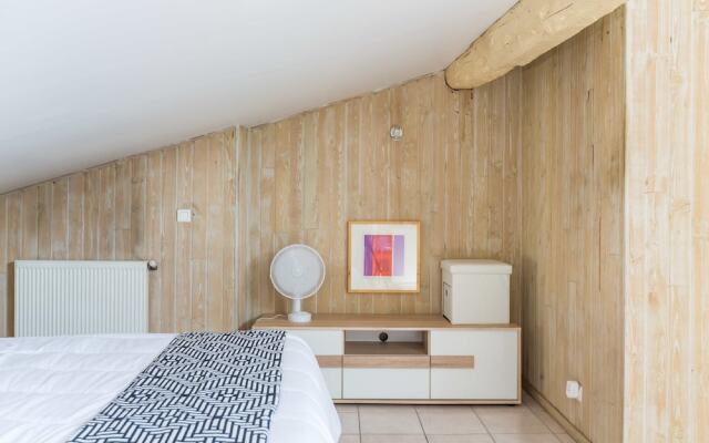 Lovely Attic Studio in Capucins