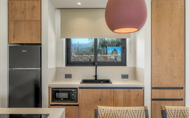 Lakka Suites