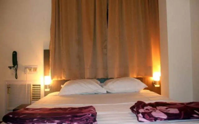 Down Town Guest House