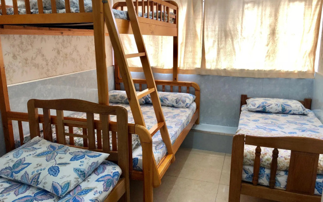 Dragon Hostel