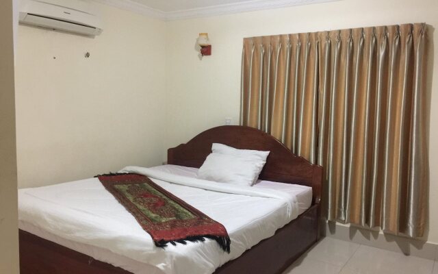 Hang Pich Airport Guesthouse
