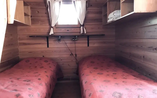 Lentiira Holiday Village