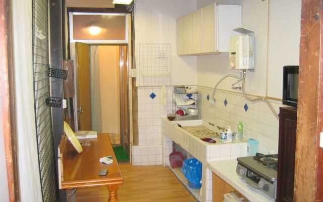 Gojo Paradiso homes restaurant and bar - Hostel