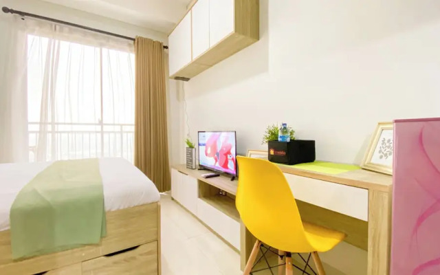 Modern Look Studio Apartment at Springwood Residence Tangerang