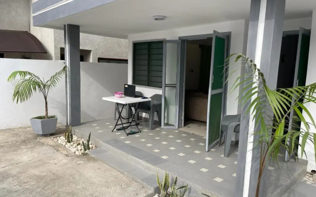 Villa meublée Cotonou fidjrosse 05 min de la plage