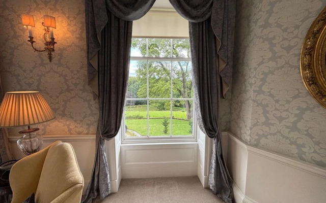 Park Hall Manor
