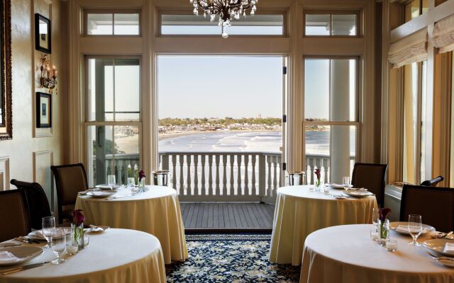 The Chanler at Cliff Walk