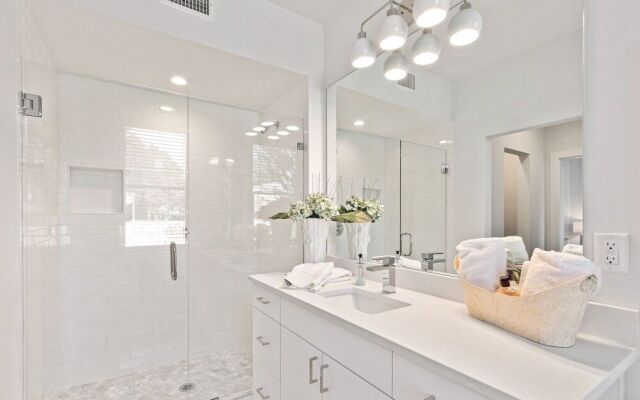 Newly Renovated Buckhead Condo Suites