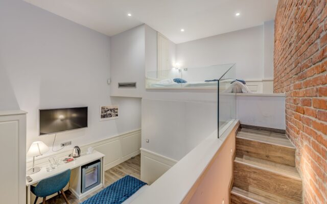 Roko Luxury Rooms