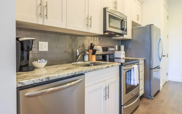 FRONTDESK 1910 E 7th Ave Apts Historic Ybor Tampa