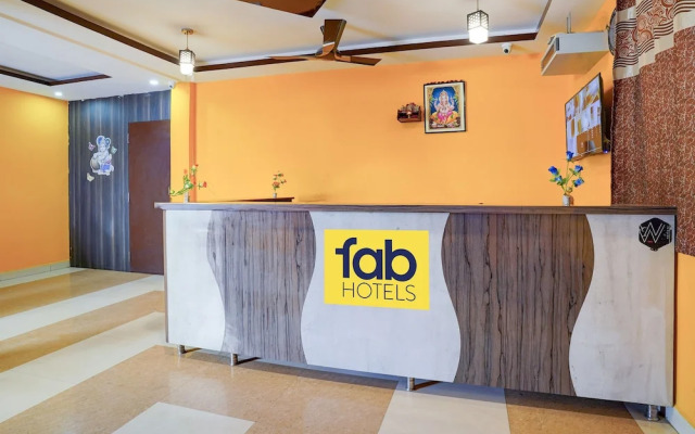 FabHotel Leo Grand